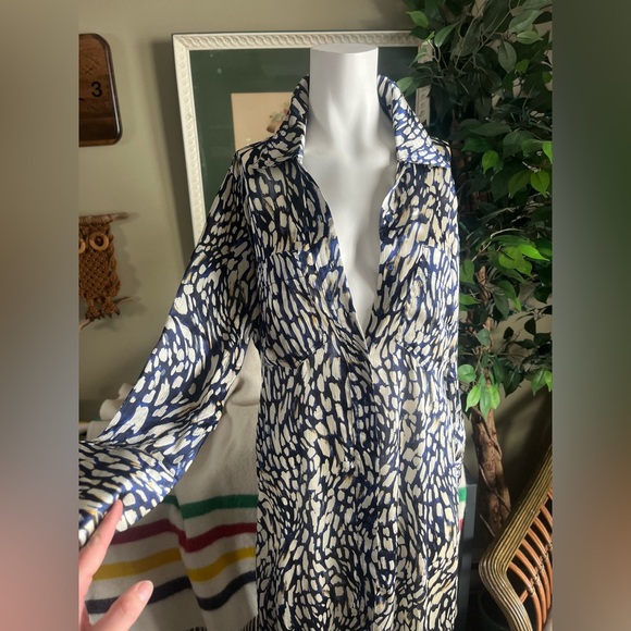 Mango Satin Long Sleeve Midi Dress - Picture 3 of 10